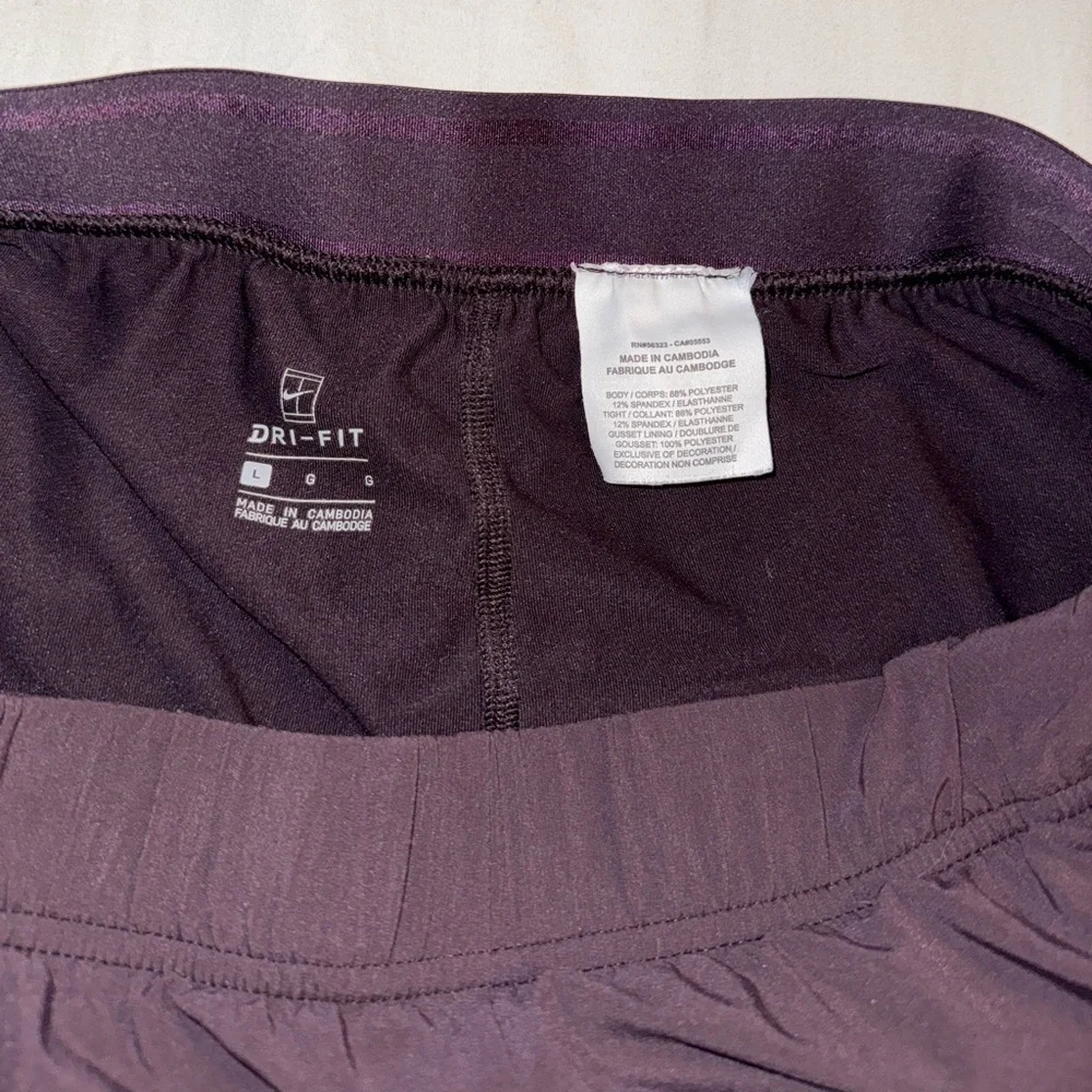 Nike Purple Maroon Athletic Shorts Dri-Fit Women's Size Large
